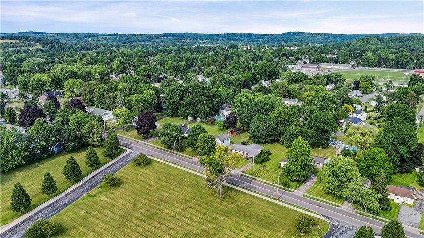 Open Houses: Wed 7/8 | 5-6:30 PM &amp; Sat 7/11 | 11:00 AM-12:30 PM - photo 37