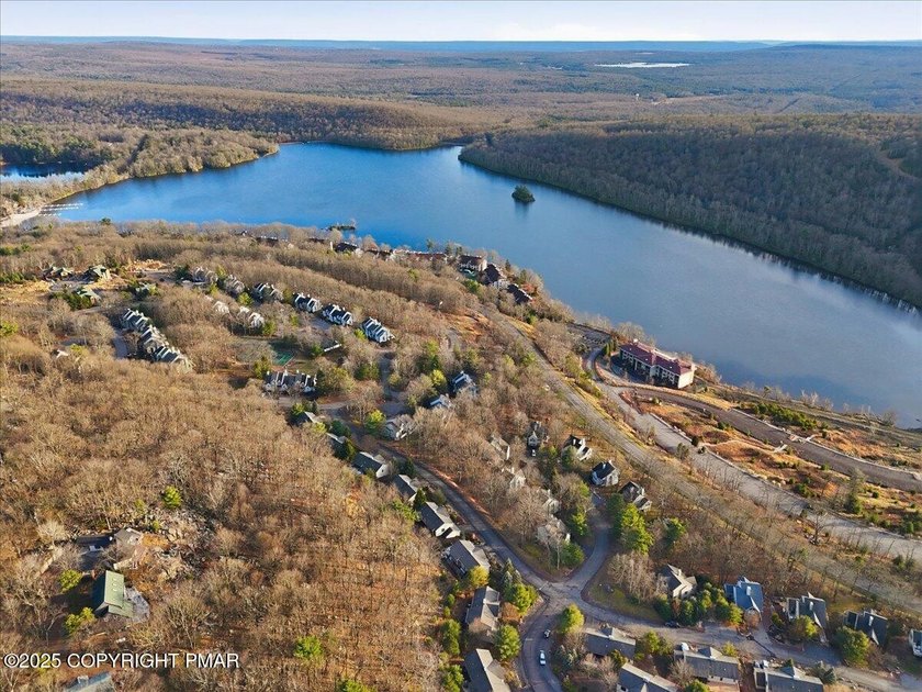 Welcome to your fully furnished, turn-key mountain-lake getaway - photo 46