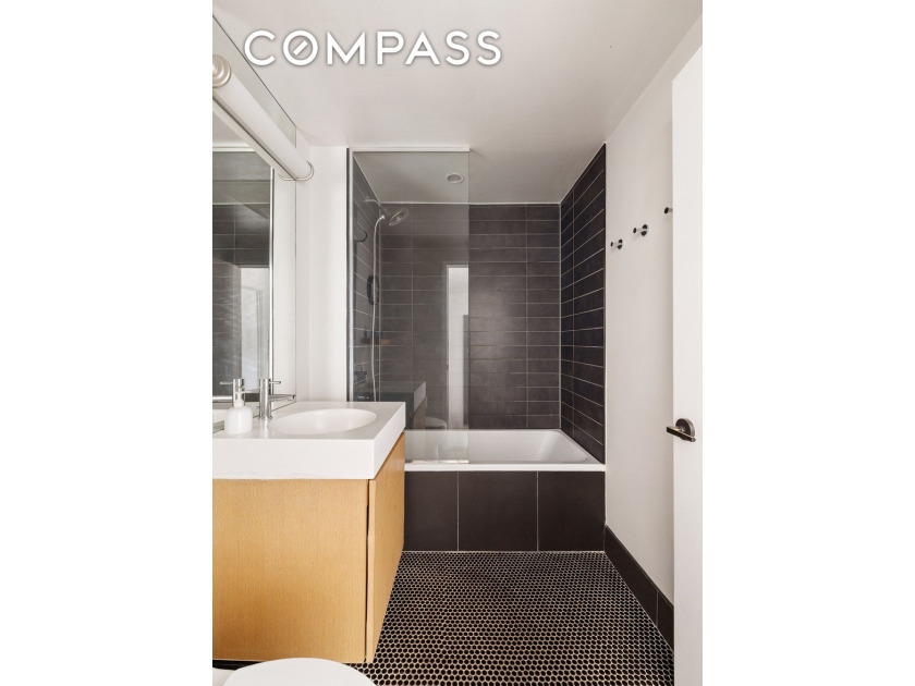 *Don t miss this stunning high-floor corner residence at 88 - photo 9