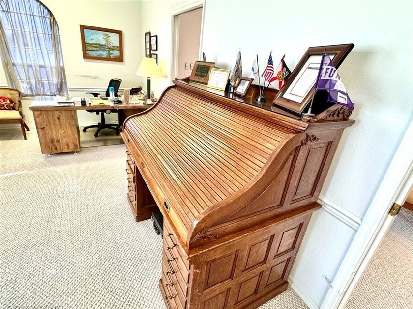 Located in the heart of Sebring, this 6,816sf building sits on 1 - photo 12