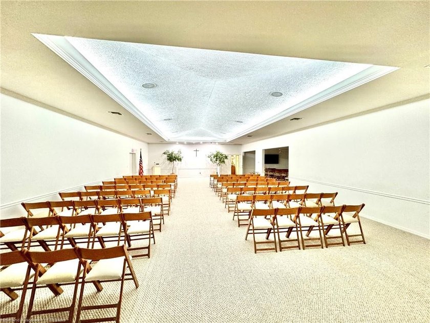 Located in the heart of Sebring, this 6,816sf building sits on 1 - photo 22