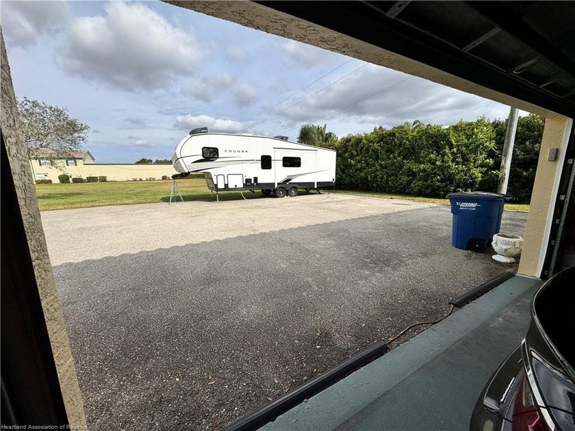 Located in the heart of Sebring, this 6,816sf building sits on 1 - photo 28