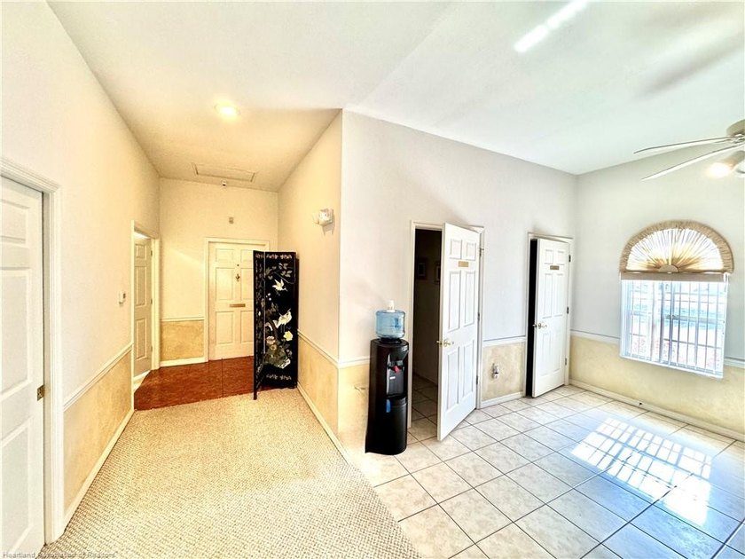 Located in the heart of Sebring, this 6,816sf building sits on 1 - photo 29