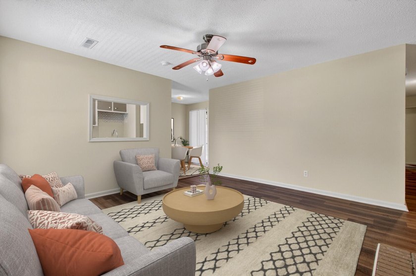 Excellent investment opportunity or owner-occupant purchase with - photo 6