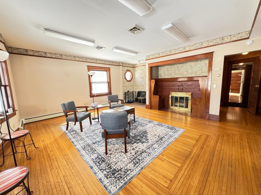 Prime corner location on main commercial corridor in Crandon - photo 5