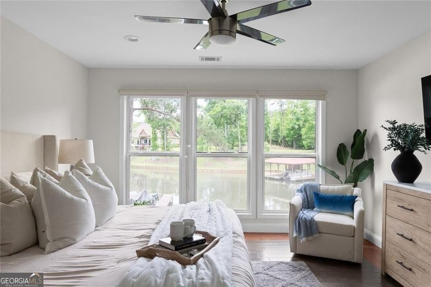 Welcome to your fully renovated Lake Sinclair waterfront retreat - photo 29