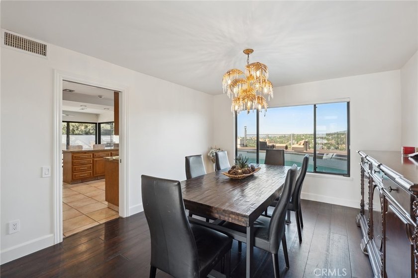 4372 Park Vicente - photo 8