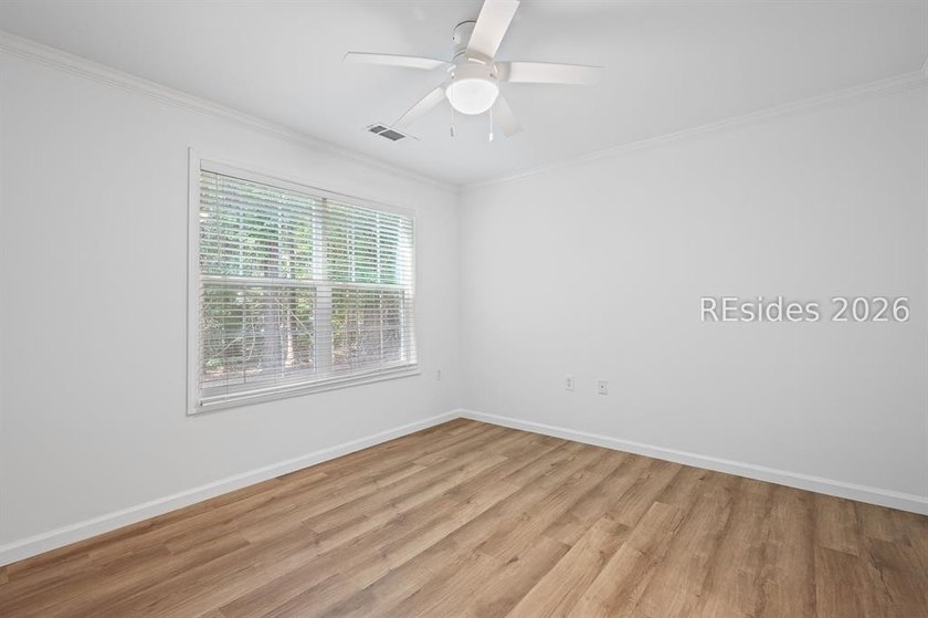 Welcome home to this inviting newly remodled 3 bedroom, 2 - photo 14