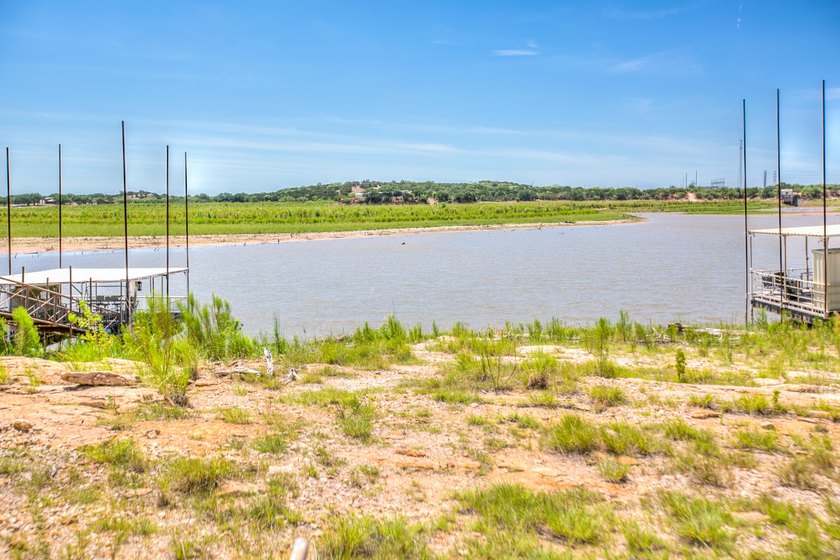 Experience lakefront living on Oak Creek Reservoir in this - photo 20