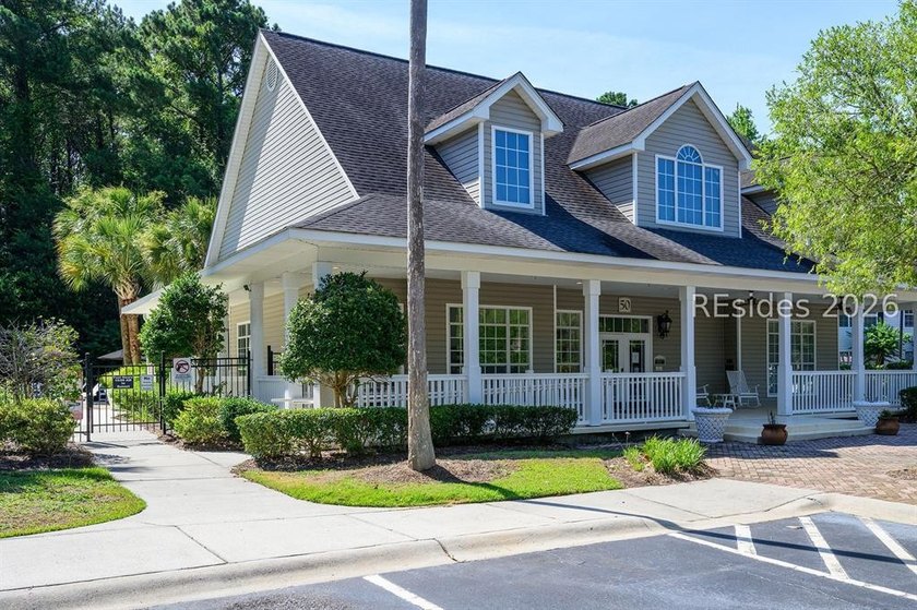 Welcome home to this inviting newly remodled 3 bedroom, 2 - photo 28