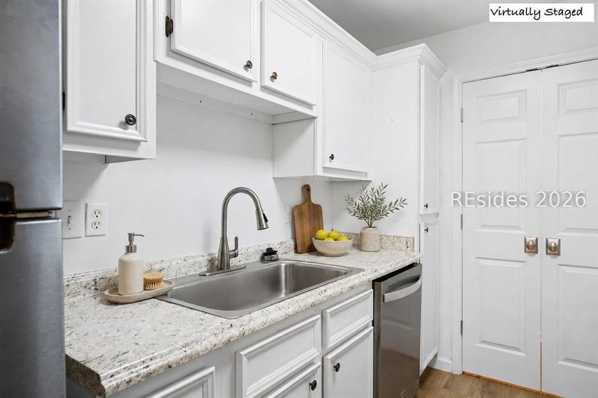 Welcome home to this inviting newly remodled 3 bedroom, 2 - photo 37