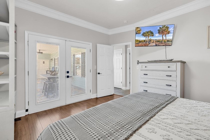 Welcome to your dream beach retreat located within the gates of - photo 12