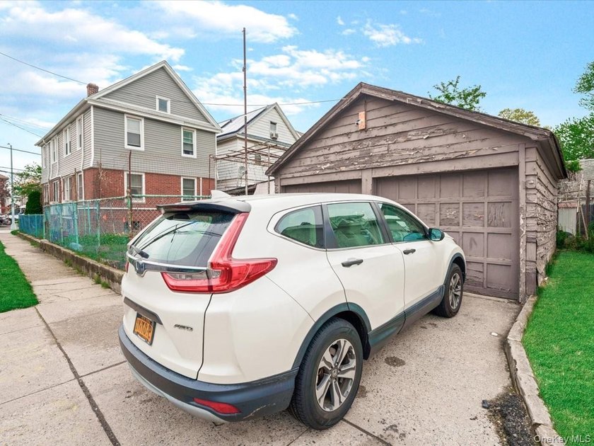 Detached Two-Family in the Heart of Flushing An exceptional - photo 26
