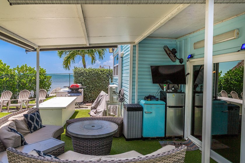 Renovated Waterfront Home - Marina Resort Living! Motivated - photo 9