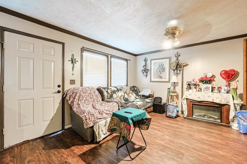 Discover the perfect blend of comfort and convenience at 4150 - photo 4