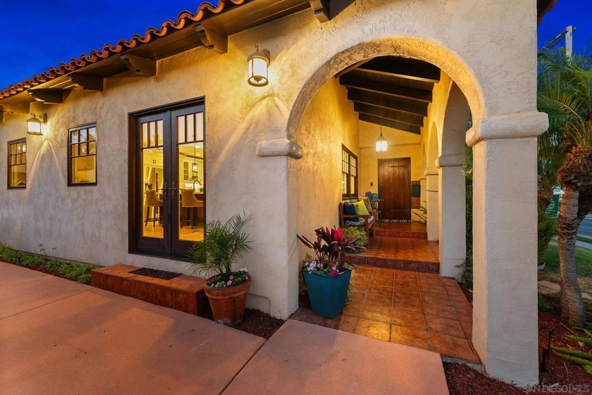 Experience the timeless charm of a quintessential Spanish home - photo 3
