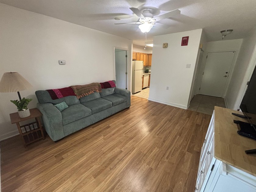 Covenant Towers is a 55 and older fantastic Retirement Community - photo 5
