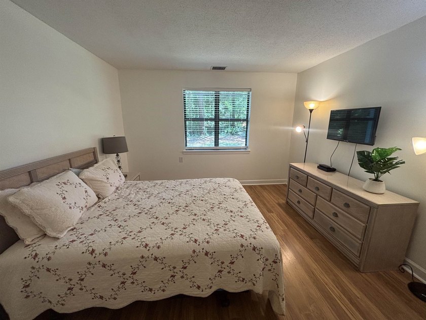 Covenant Towers is a 55 and older fantastic Retirement Community - photo 10
