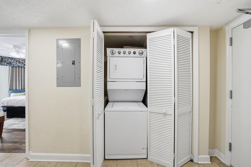Welcome to beachfront living at its best at 2501 S. Ocean Blvd - photo 6
