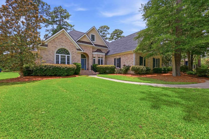 AGENT OWNER! Welcome to 25 Stonington Drive, an exceptional - photo 4
