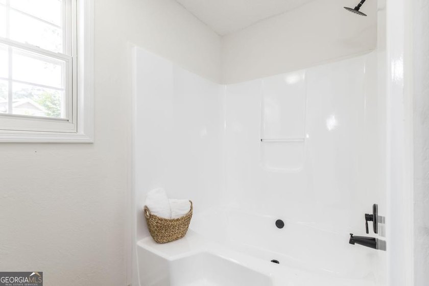 Some homes simply make life easier, and 113 Shadow Lane is one - photo 29