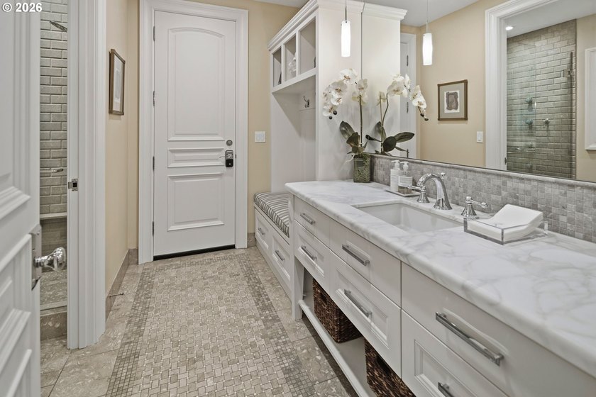 Set within Lake Oswego's coveted Village on the Lake - photo 29