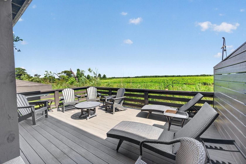 Experience uniquely spectacular views from this exceptional home - photo 4