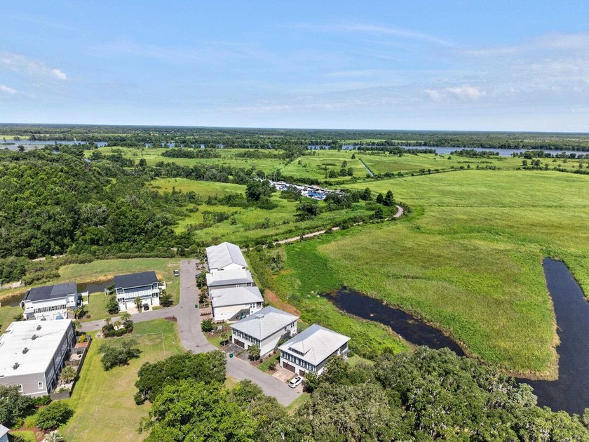 Experience uniquely spectacular views from this exceptional home - photo 9
