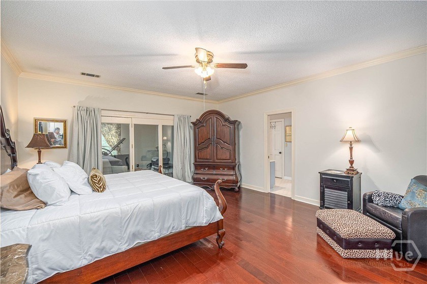 LEAST EXPENSIVE HOME PER SQ FT ON THE ISLAND! Looking for space - photo 20