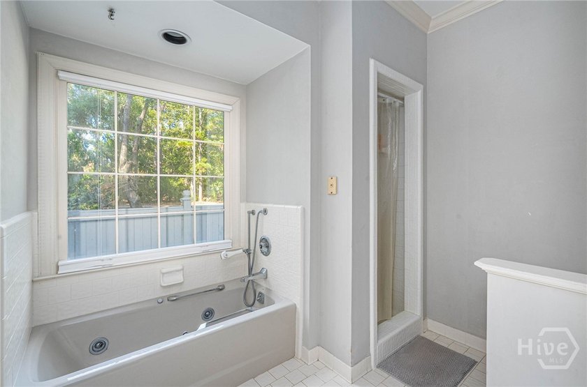 LEAST EXPENSIVE HOME PER SQ FT ON THE ISLAND! Looking for space - photo 23