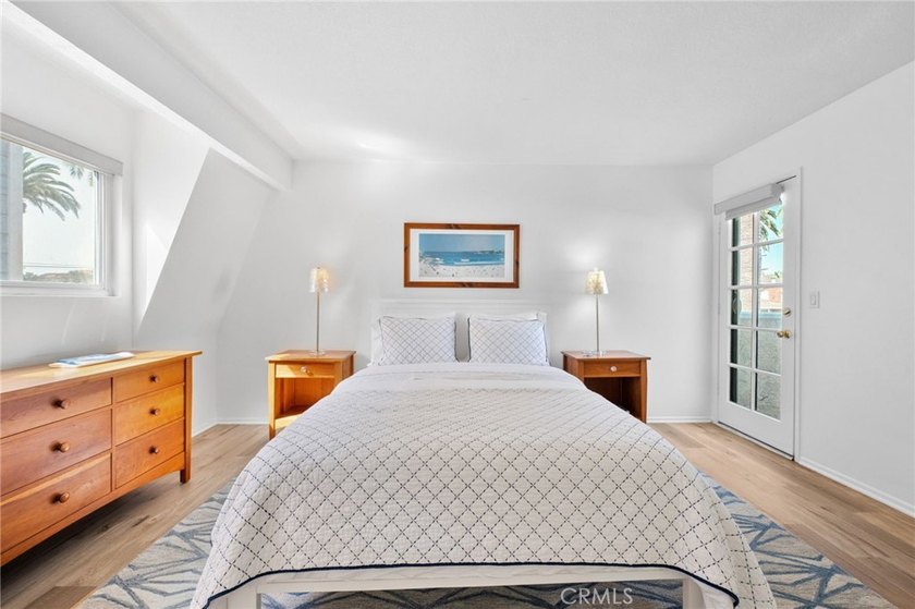 AVAILABLE AUGUST 1 OR LATER. Just four blocks from the beach and - photo 27