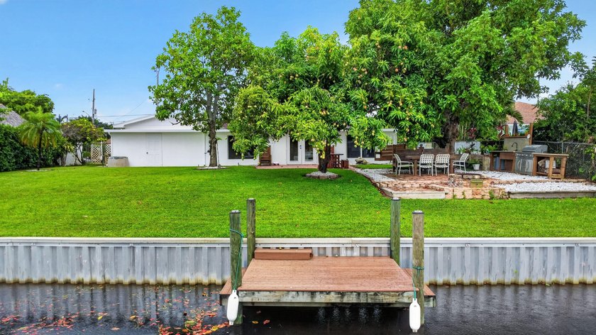 Nestled in the desirable community of Lake Clarke Shores, this - photo 11