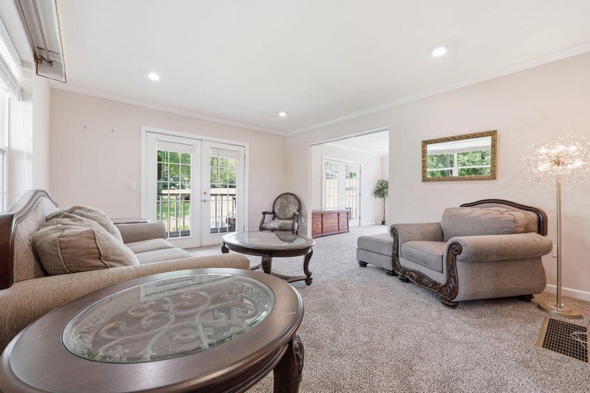 Welcome to Your Dream Home in Somerset! This Spacious 2-Story - photo 10