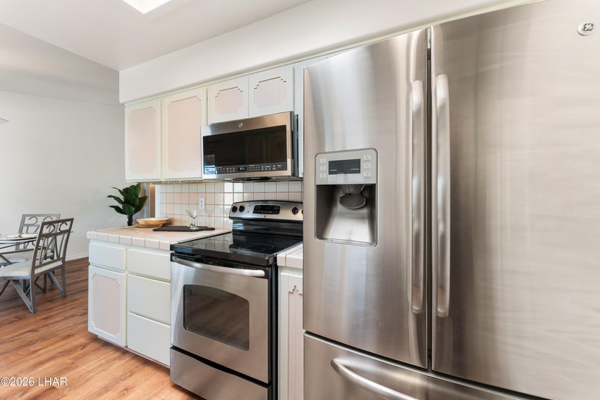 Live the Lake Havasu lifestyle at an affordable price! This - photo 12