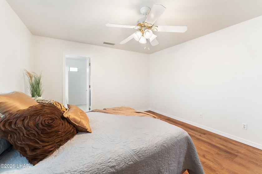 Live the Lake Havasu lifestyle at an affordable price! This - photo 32