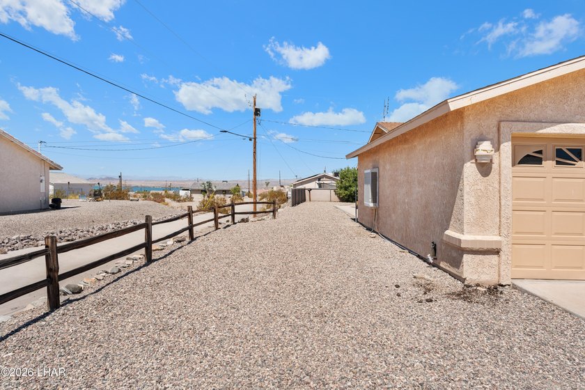 Live the Lake Havasu lifestyle at an affordable price! This - photo 45