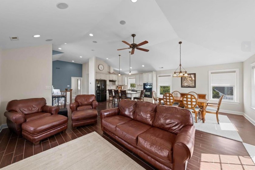 NEWLY RENOVATED!! - This Custom built four bedroom, three and - photo 16