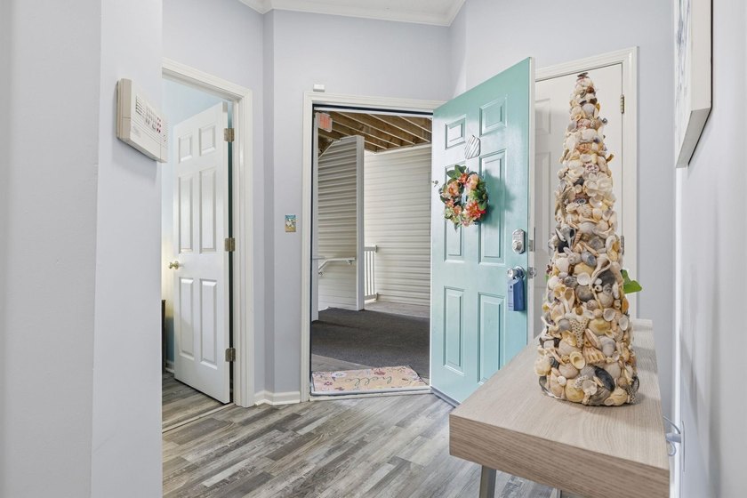 Welcome to coastal living at its finest in the Savanna Shores - photo 3