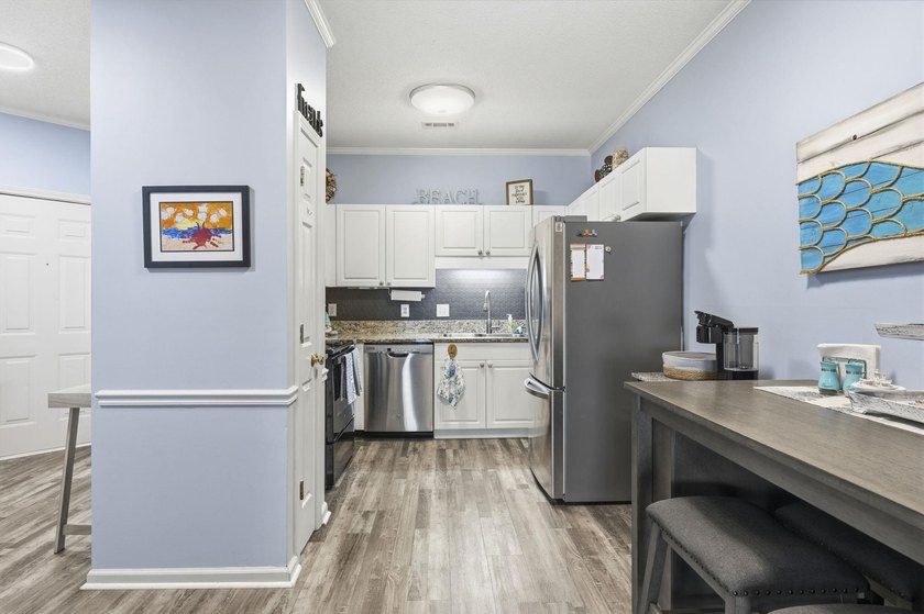Welcome to coastal living at its finest in the Savanna Shores - photo 8
