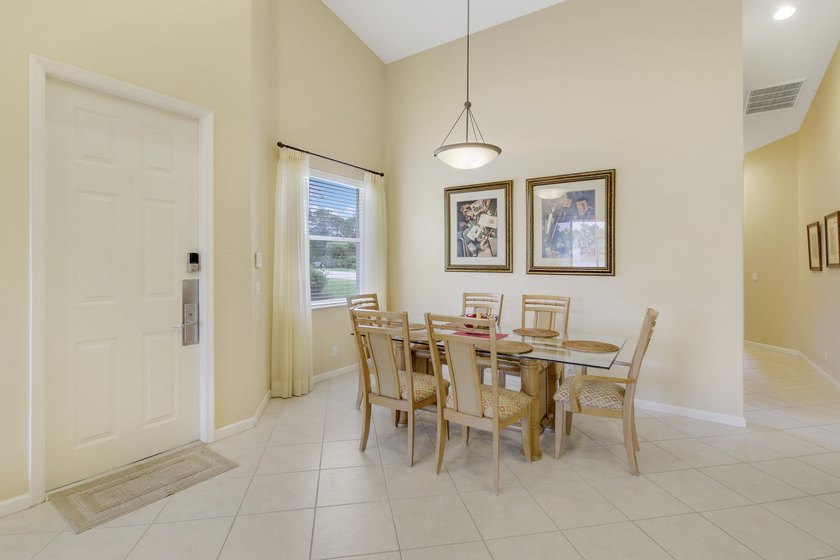 WONDERFUL OPPORTUNITY IN CASTLE PINES - PGA VILLAGE! Spacious - photo 7