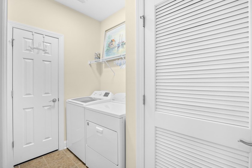 Your coastal getaway awaits at 703 Shearwater Court, Unit #304-a - photo 10