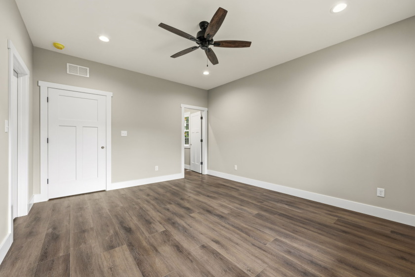 Brand New Construction in Moutardier w/Slip - photo 36