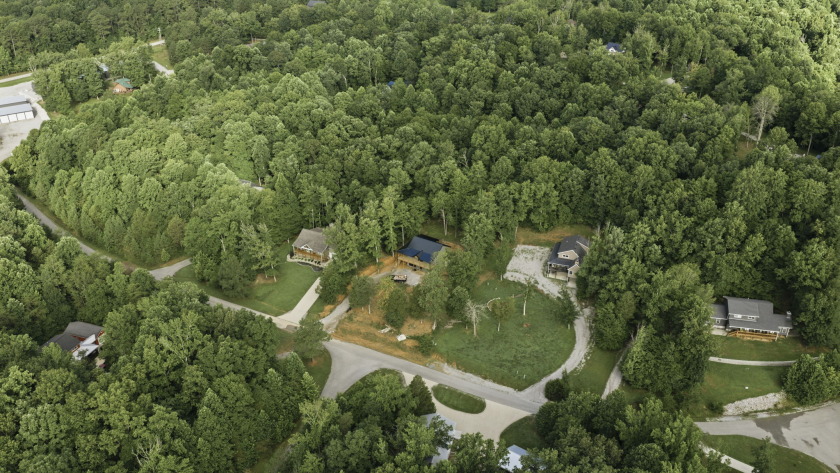 Brand New Construction in Moutardier w/Slip - photo 9