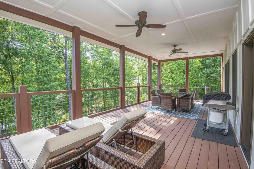 Lake Living on Watts Bar. This custom-built craftsman style home - photo 13