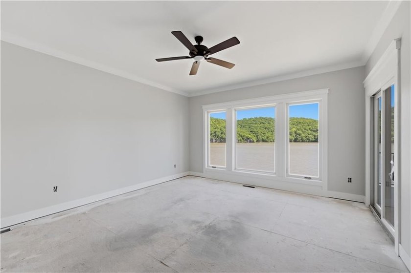 New construction and Dock! Spectacular Views of the water! - photo 15