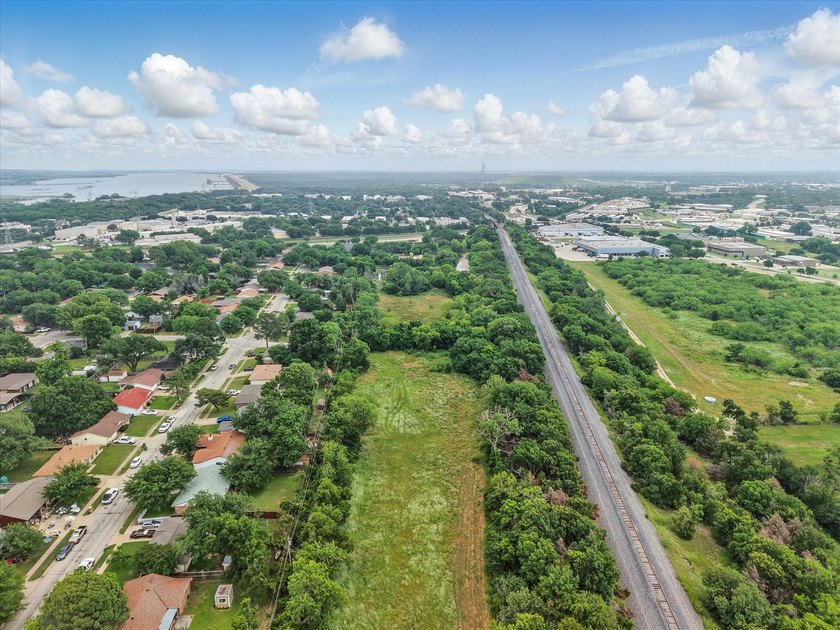 + or - 9 ACRES of Prime Land in the heart of Lewisville, TX - photo 17