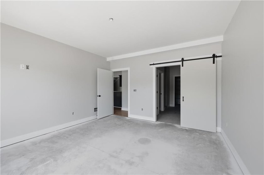 New construction and Dock! Spectacular Views of the water! - photo 33