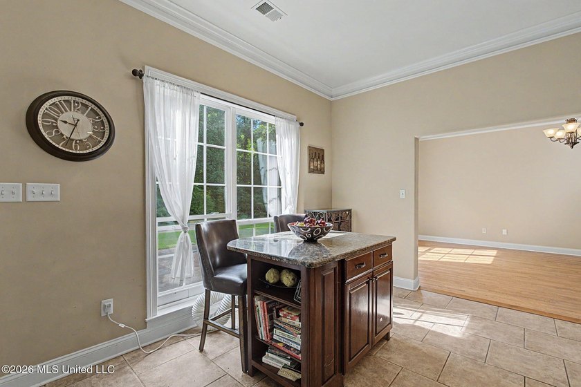 Over 4,200 square feet, 2 bedrooms downstairs, walk-in closets - photo 15