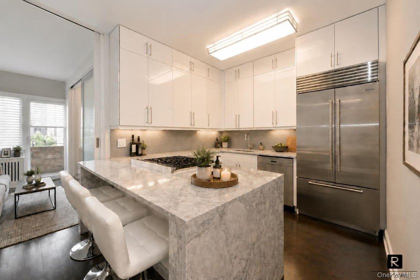 Step into sophisticated urban living in this stunning, barely - photo 5