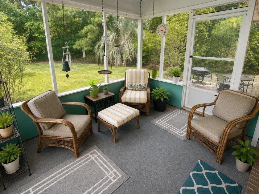 LOCATION! PRIVATE BACKYARD OASIS!! IN-GROUND SALTWATER POOL!!! - photo 9